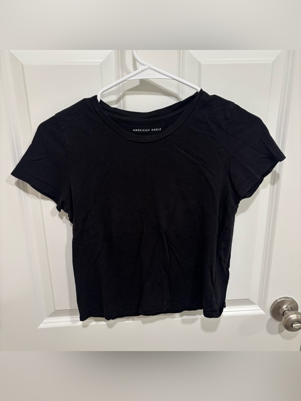 American Eagle Crop Top Black T-Shirt Womens U.S. Small